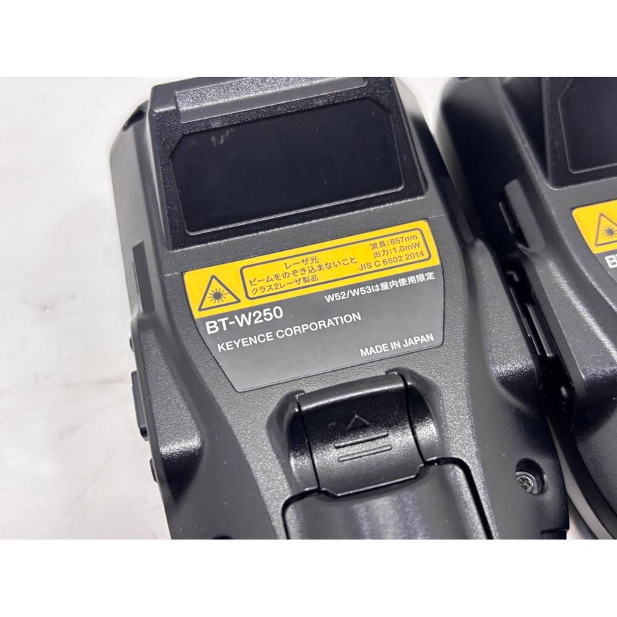 【 中古 】KEYENCE BT-W250＋BT-WUC8U（充電ドック） 初期化済み　簡易動作確認済 　4台セット |  | 05