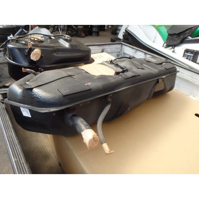 スイフト DBA-ZC71S フューエルタンク XG K12B 89101-63J01 196317