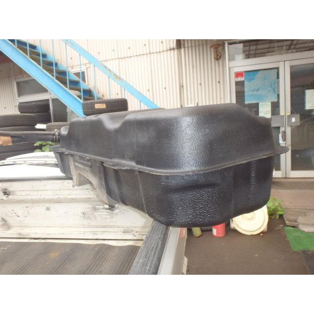 こっつん　角タンク スイフト DBA-ZD11S フューエルタンク XG Lパッケージ 4WD M13A 89101