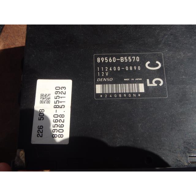 ハイゼット EBD-S321V エンジンコンピューター カーゴデラックス ハイゼット EBD-S321V エンジンコンピューター カーゴデラックス