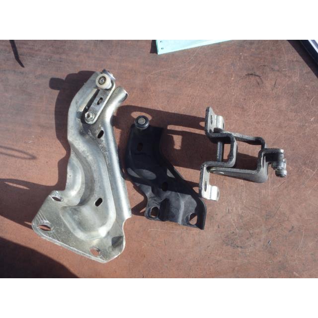 ハイゼット EBD-S321V ヒンジ カーゴデラックス KF-VE W20 左