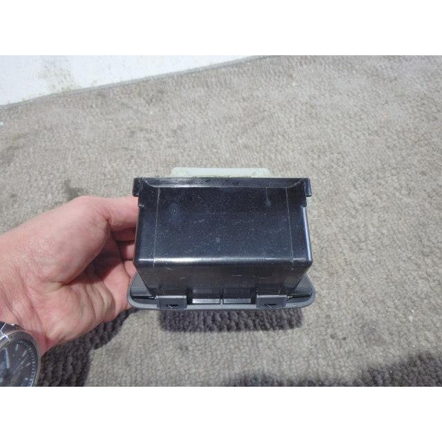 ハイゼット LE-S320V 灰皿 カーゴスペシャル EF-SE 207312 : used-part