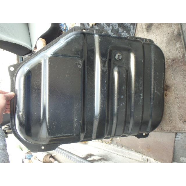 ミラ（ダイハツ） ミラ GF-L700S フューエルタンク CD EF-SE 77001