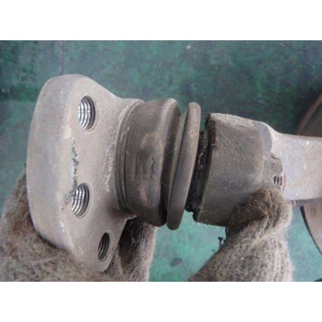 キャンター SKG-FBA00 左FナックルハブASSY ロング全低床 1.5T 4P10-T1     MK527620  209905の画像