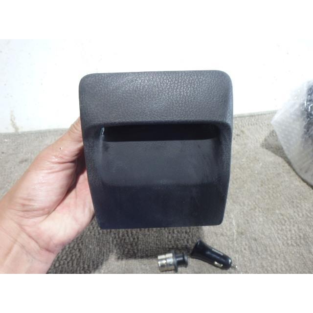 アクティ EBD-HA8 灰皿 STD E07Z 211942 : used-part-factory - 通販