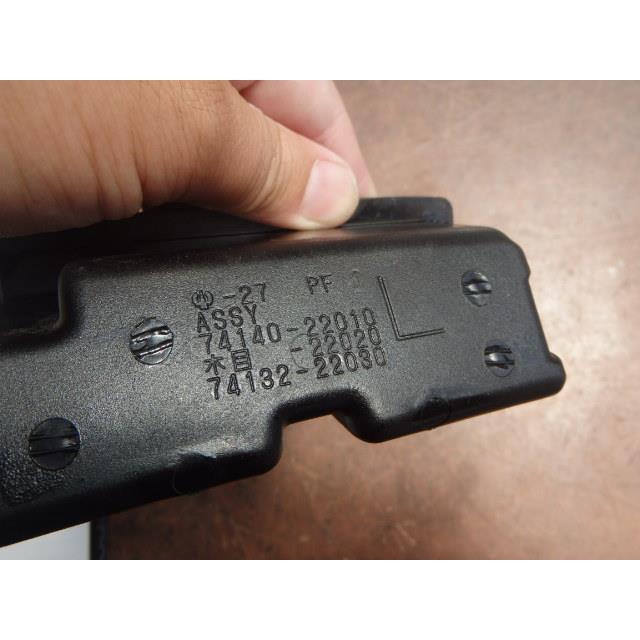 マークII E-JZX81 灰皿 GRANDEG 1JZ-GE 050 リア左 212979 : used-part