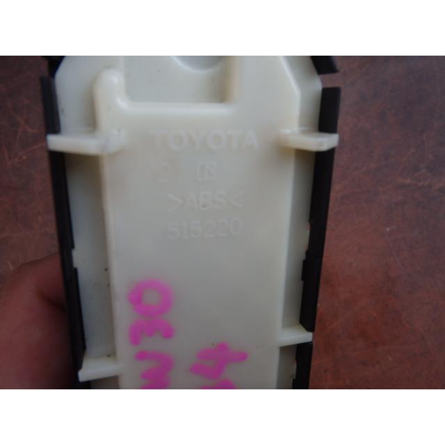 プリウス DAA-ZVW30 パワーウインドウスイッチ L 2ZR-FXE 8V0 515220