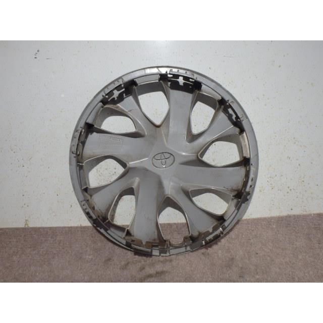 シエンタ(車) シエンタ DBA-NSP170G ホイールキャップ G 7人 2NR-FKE