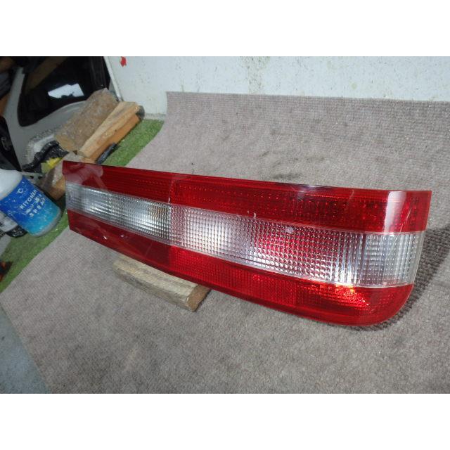 アトレー TA-S320G 右テールランプ 中古】中古部品 ハイゼットアトレ 