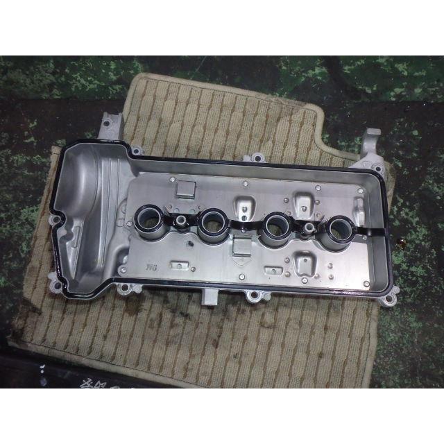 アクア DAA-NHP10 シリンダーヘッドカバー G 1NZ-FXE タペットカバー