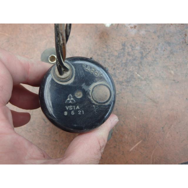 キャリイ キャリィ V-DC51T フューエルポンプ KU三方開 F6A 26U キャリイ キャリィ V-DC51T フューエルポンプ KU三方開 F6A 26U