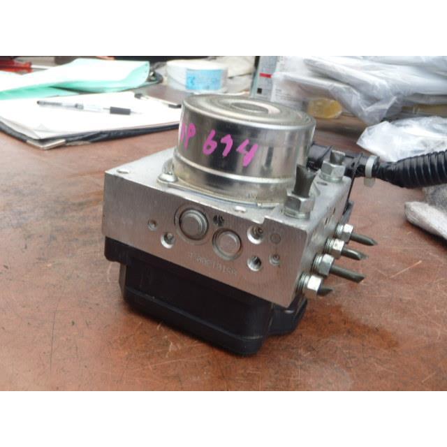 ハイゼット 3BD-S510P ABSアクチュエーター スタンダード 4WD KF-VE