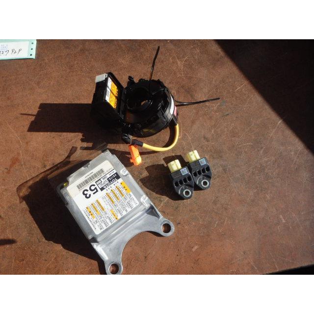 TOYOTA　プロボックス　エアバックユニット TOYOTA プロボックス エアバックユニット