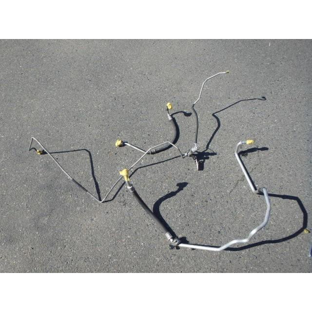 エッセ DBA-L235S A/Cホース・パイプ X KF-VE R50 エアコンホース高圧