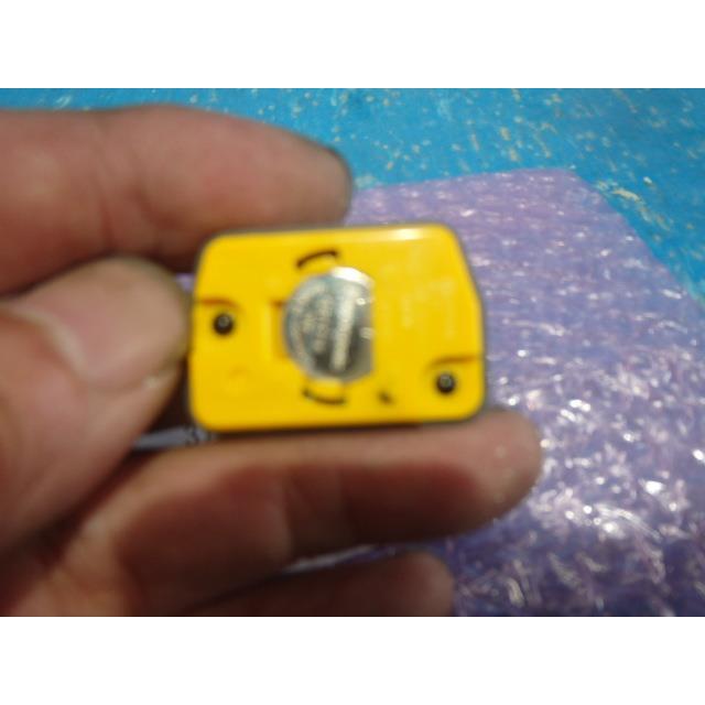 MRワゴン DBA-MF33S キーレスリモコン G 4WD R06A Z7T 37182-82K05