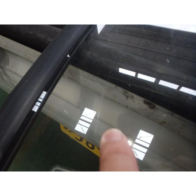 サンバー V-KS4 リアウインドガラス バックドアガラス JA三方開 4WD