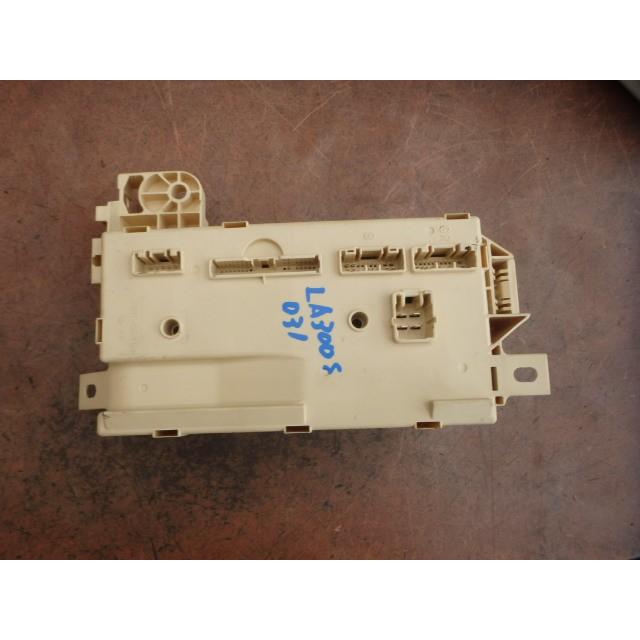みらいさん専用品 ミラ（ダイハツ） ミライース DBA-LA300S ヒューズボックス X KF-VE