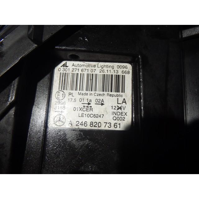 ベンツ Bクラス DBA-246242 ヘッドライト左 LH B180 モノレーベル 270