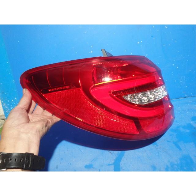 ベンツ Bクラス DBA-246242 左テールランプ B180 モノレーベル 270