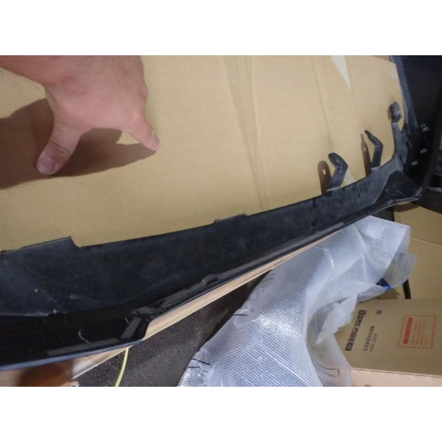 エスクァイア DAA-ZWR80G フロントバンパー スポイラー ハイブリッドGI