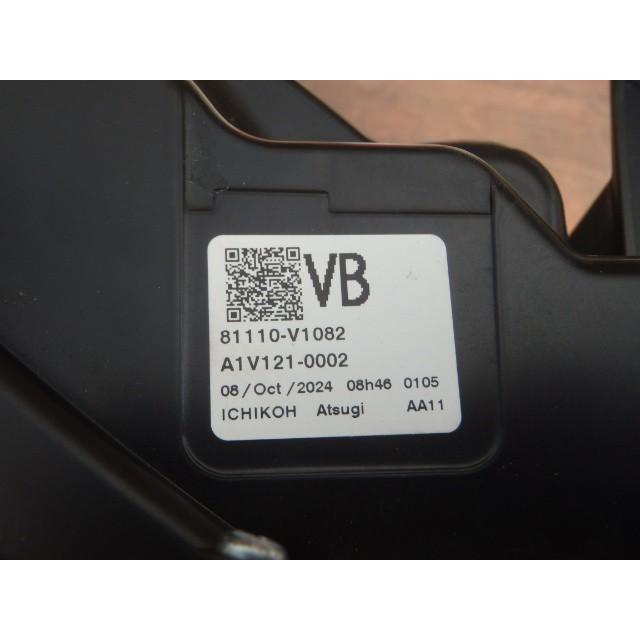 ヴォクシー 6AA-ZWR90W ヘッドライト右 RH ハイブリッドS-Z 7人 2ZR