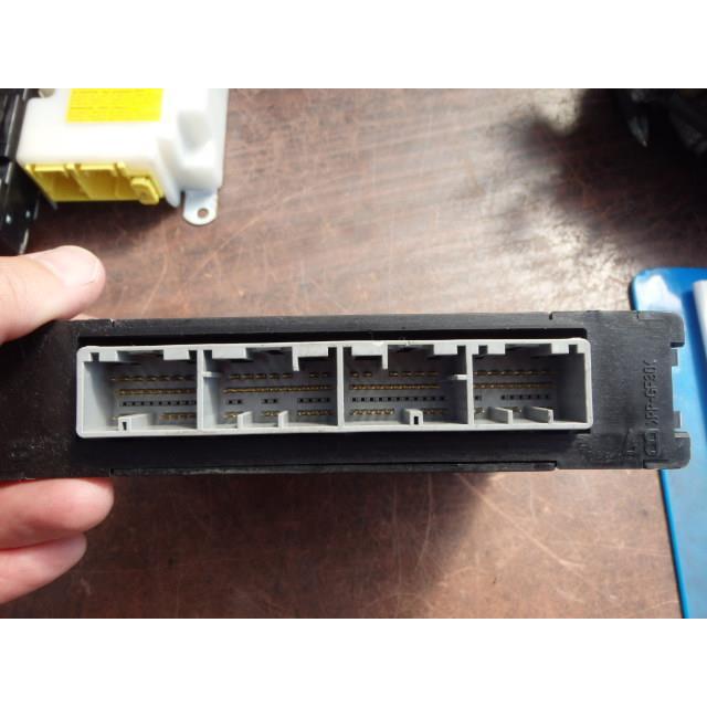 ビーゴ CBA-J200G エンジンコンピューター 1500 CL 3SZ-VE 青