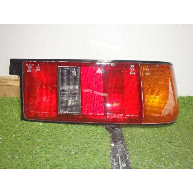 カローラレビン E-AE86 右テールランプ GTV 4A-GEU 12-182 81550-1A230  