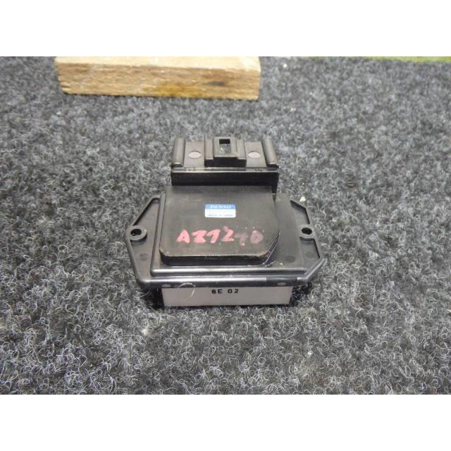 アベンシス UA-AZT250 その他 電装部品 2000 XI 1AZ-FSE 8E02 499300