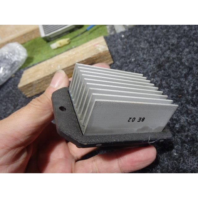 冊子 アベンシス UA-AZT250 その他 電装部品 2000 XI 1AZ-FSE 8E02 499300