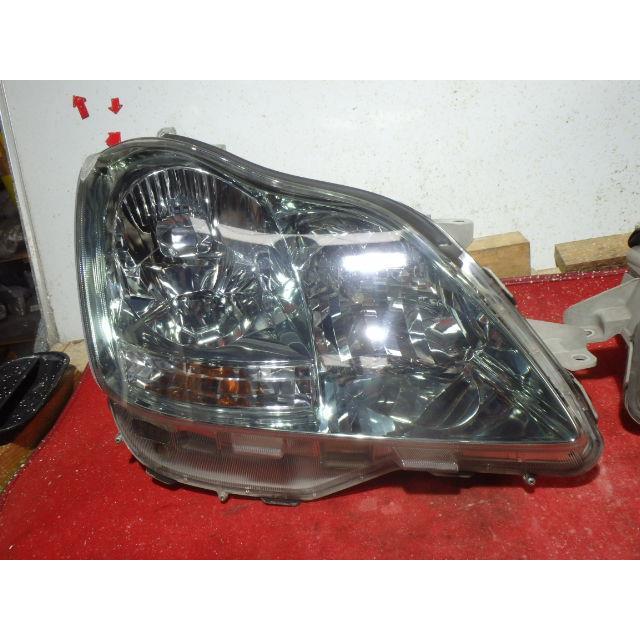 クラウン DBA-GRS182 ヘッドライト右 RH 3000 ロイヤルサルーン 3GR 