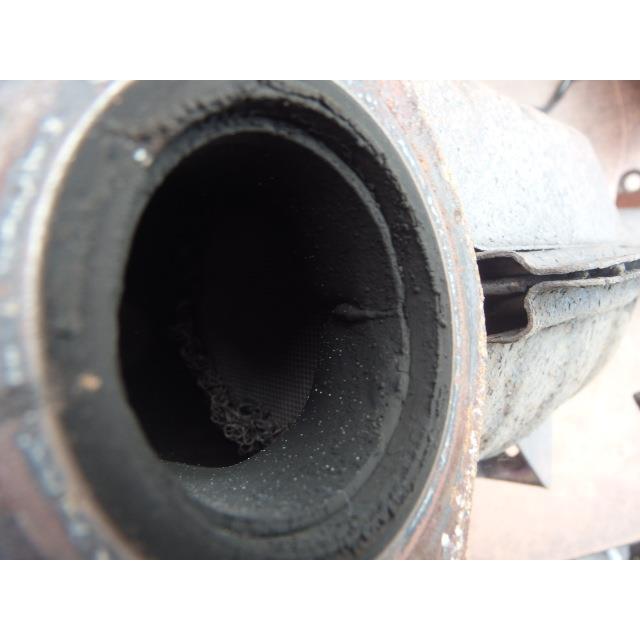サンバー LE-TT1 触媒 EN07-E 51E 白 44101TC110 191418 : used-part