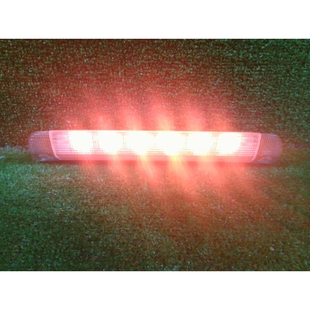 ヴォクシー DBA-ZRR70W ハイマウントストップランプ ZS 9AE コイト 42