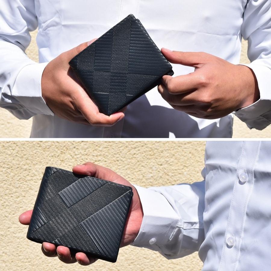 INDIEee インディ ギャルソン 二つ折り短財布 エンボスカーボン INDIEee インディ ギャルソン 二つ折り短財布 エンボスカーボン
