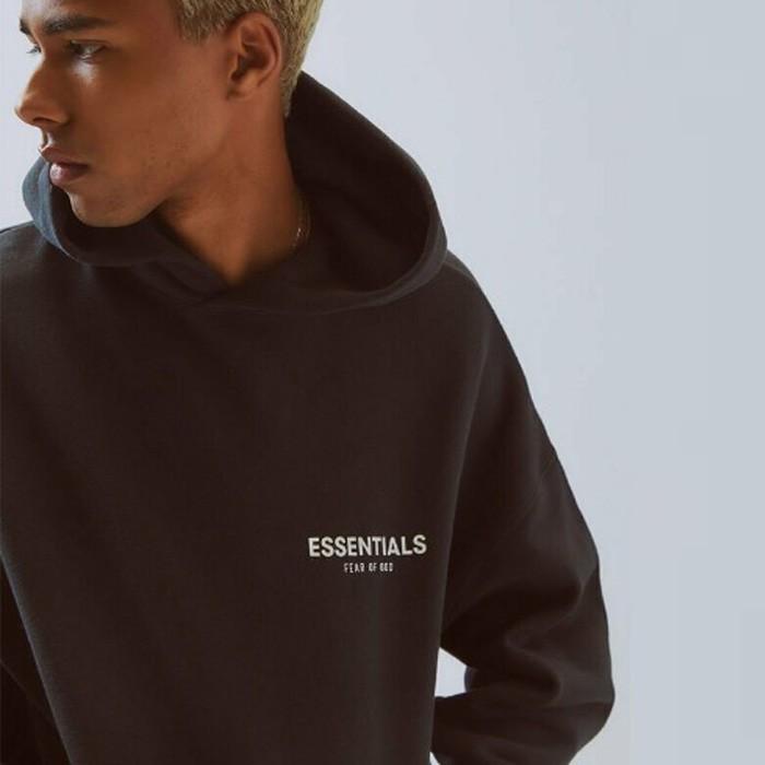 FEAR OF GOD フォグエッセンシャルズ フィアオブゴッド