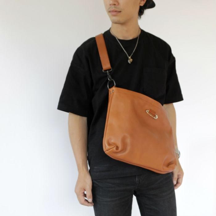 ジャムホームメイド アリゾナレザーサコッシュ 本革 肩掛け ショルダー