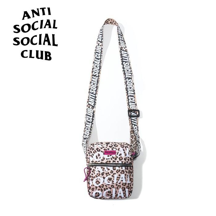Anti Social Social Club アンチソーシャルソーシャルクラブ Kitten Side Bag ショルダーバッグ メンズ レディース ユニセックス STUSSY | ANTI SOCIAL SOCIAL CLUB