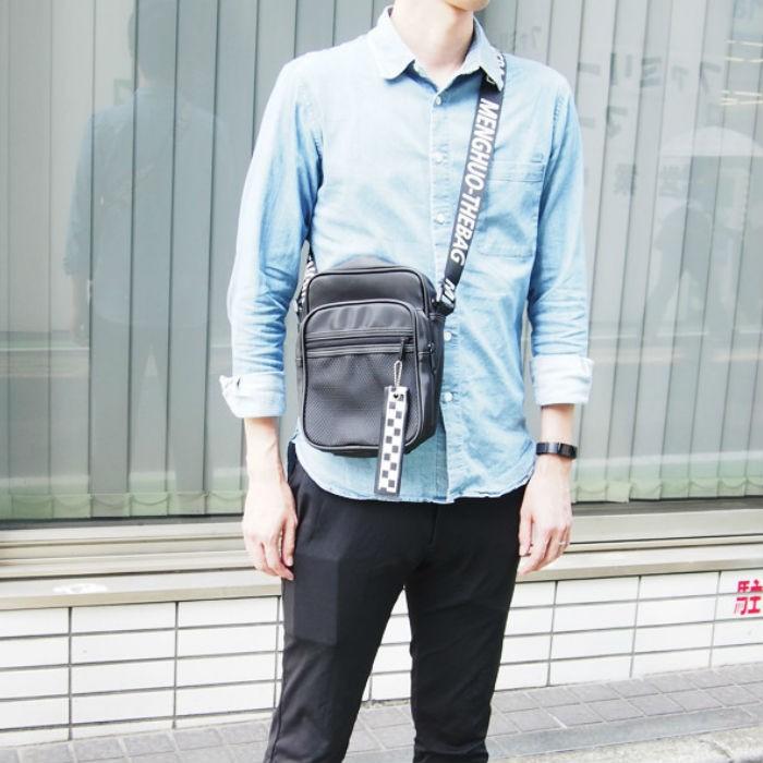 Diavlo ディアブロ テープ付ショルダーバッグ メンズ レディース ユニセックス カジュアル BAG ブラック |  | 07