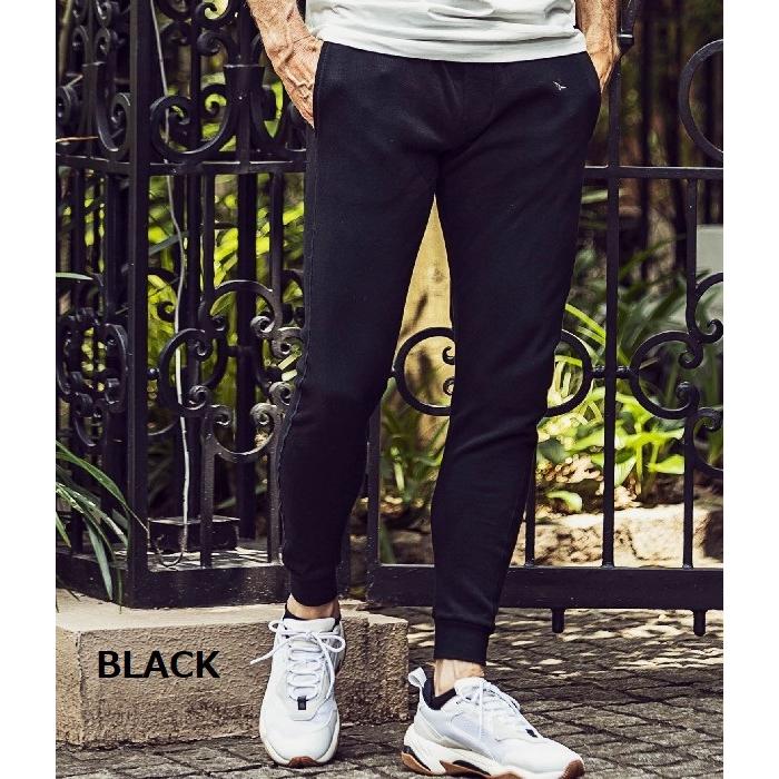 1PIU1UGUALE3 RELAX ウノピゥウノウグァーレトレ コード刺繍スウェット