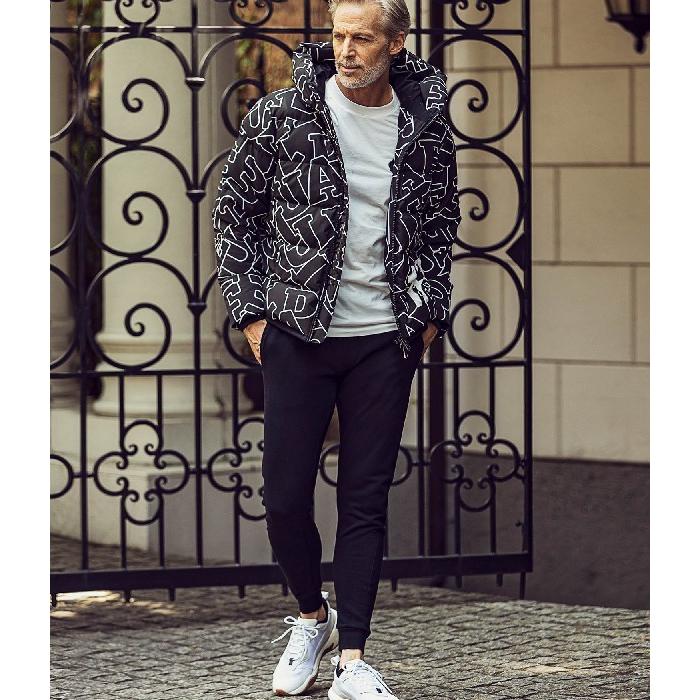 1PIU1UGUALE3 RELAX ウノピゥウノウグァーレトレ コード刺繍スウェット