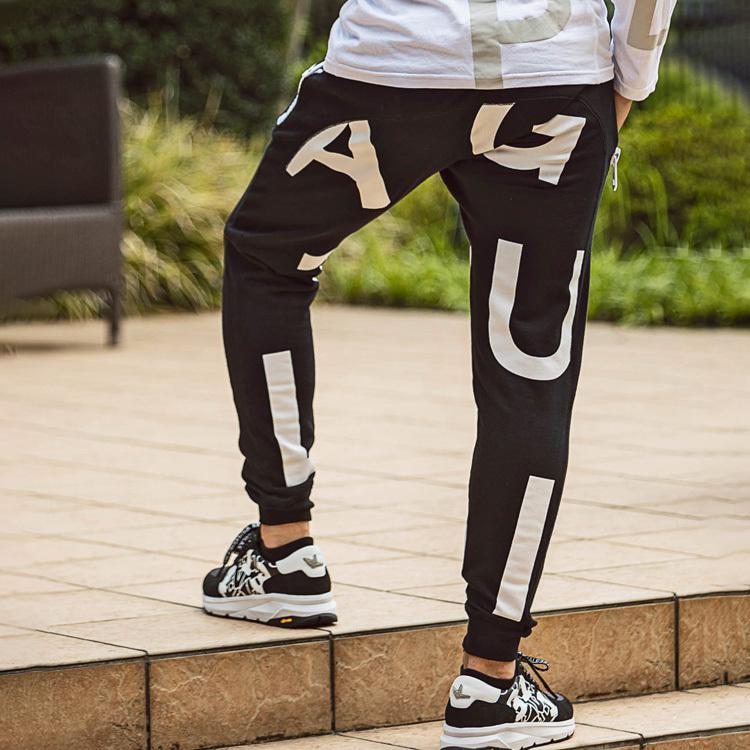 1PIU1UGUALE3 RELAX ウノピゥウノウグァーレトレ ビッグファスナー