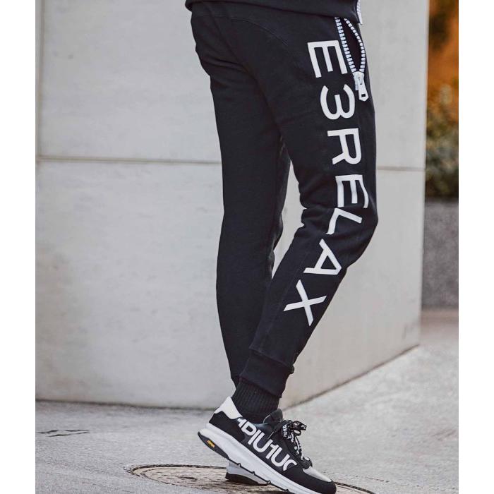 1PIU1UGUALE3 RELAX ウノピゥウノウグァーレトレ ビッグファスナー