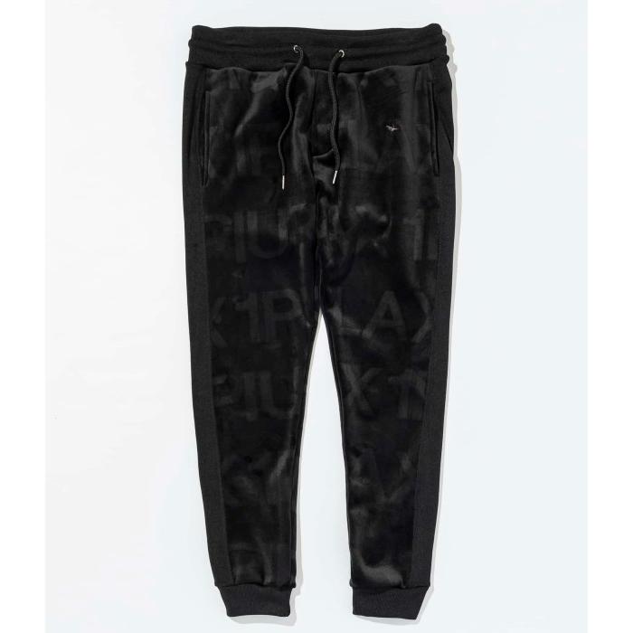 1PIU1UGUALE3 RELAX ウノピゥウノウグァーレトレ エンボスロゴベロア