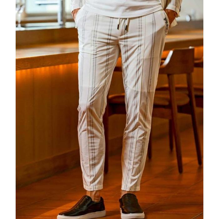 1PIU1UGUALE3 RELAX ウノピゥウノウグァーレトレ リラックス