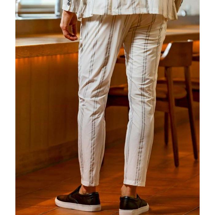 1PIU1UGUALE3 RELAX ウノピゥウノウグァーレトレ リラックス