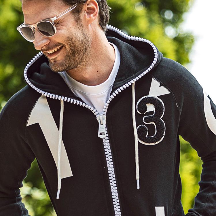 1PIU1UGUALE3 RELAX ウノピゥウノウグァーレトレ ビッグ