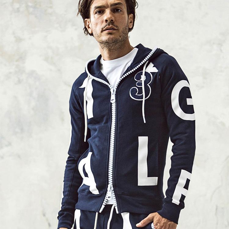 新品未使用　1piu1uguale3 RELAX グラデーション　パーカー　L 1PIU1UGUALE3 RELAX パーカー RELAX(ウノピゥウノウグァーレトレ