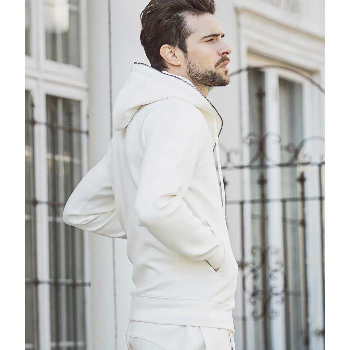 1PIU1UGUALE3 RELAX ウノピゥウノウグァーレトレ グラデーション