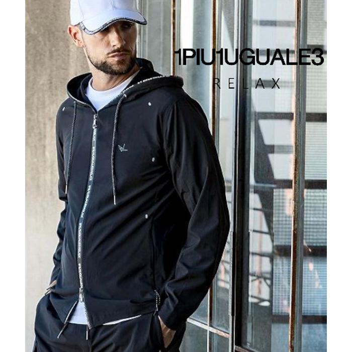 1PIU1UGUALE3 RELAX ウノピゥウノウグァーレトレ リラックス ロゴ