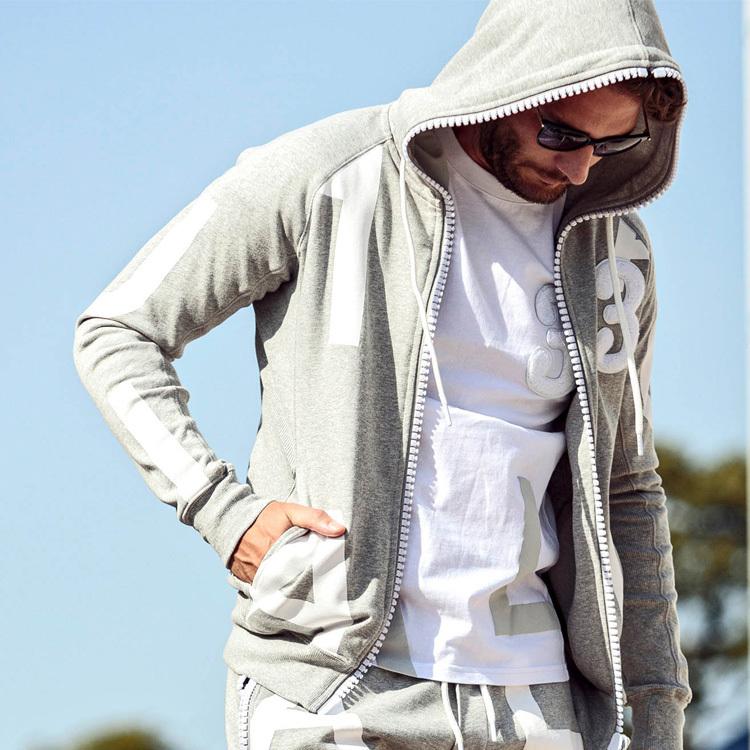 【未使用】1PIU1UGUALE3 BCロゴシャギーパーカー サイズ4 未使用】1PIU1UGUALE3 BCロゴシャギーパーカー サイズ4 - メルカリ