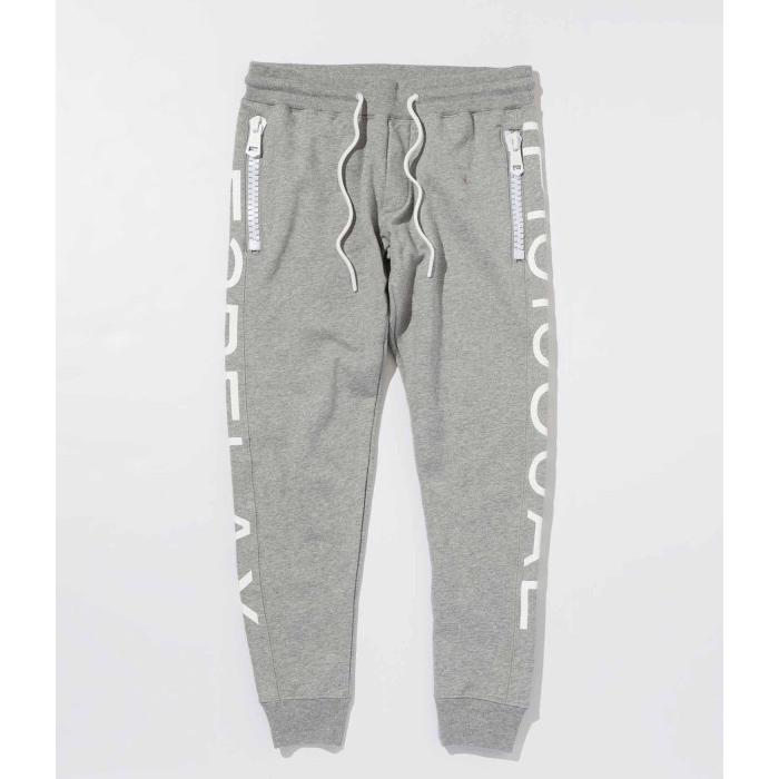 1PIU1UGUALE3 RELAX ウノピゥウノウグァーレトレ ビッグファスナー